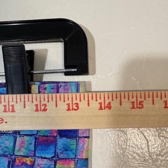 Zara Terez Leggings Womens Small Mosaic Print Capri ZT Performance Made USA Yoga - Picture 6 of 8